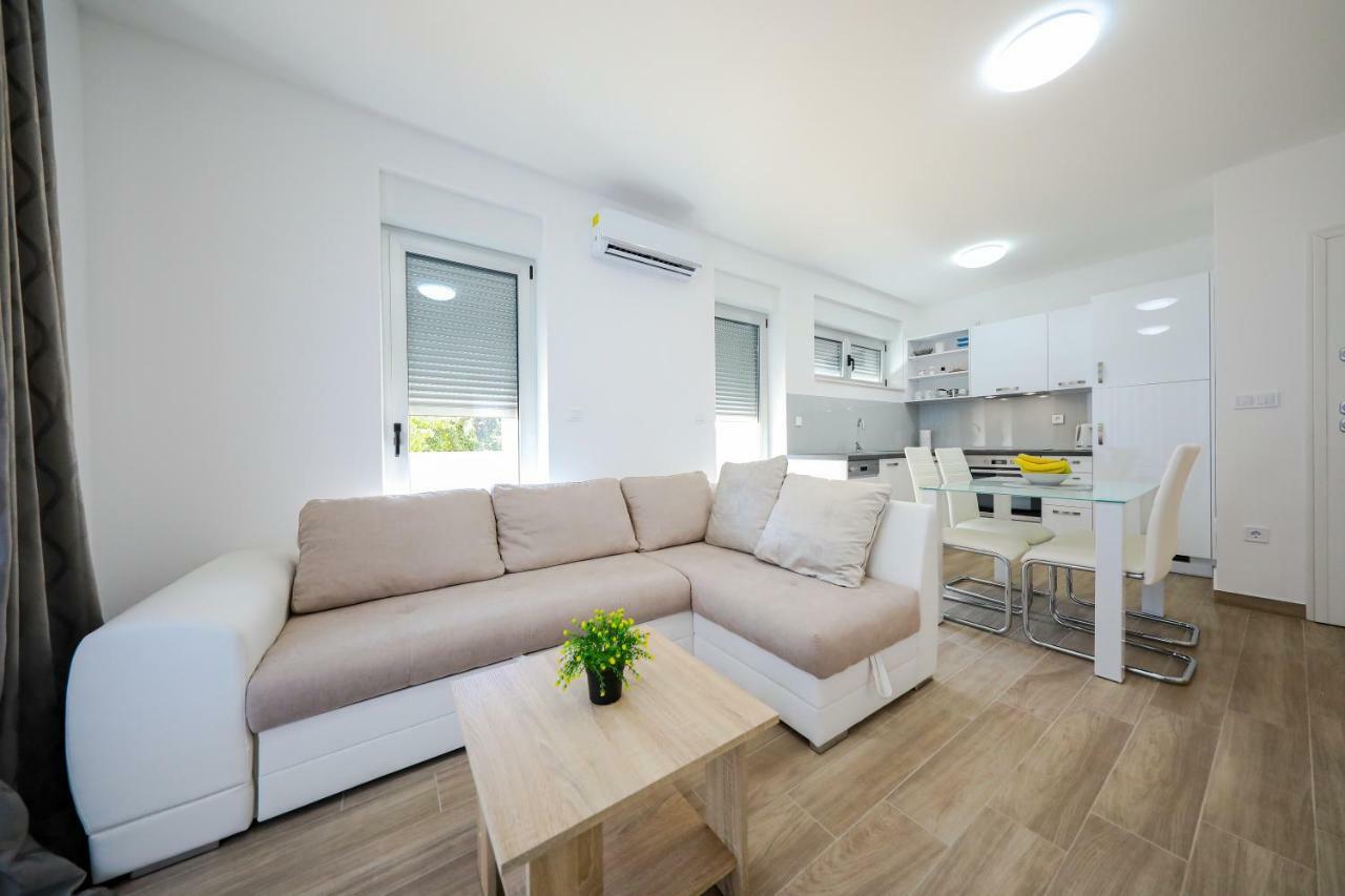 Sandy Beach Apartman