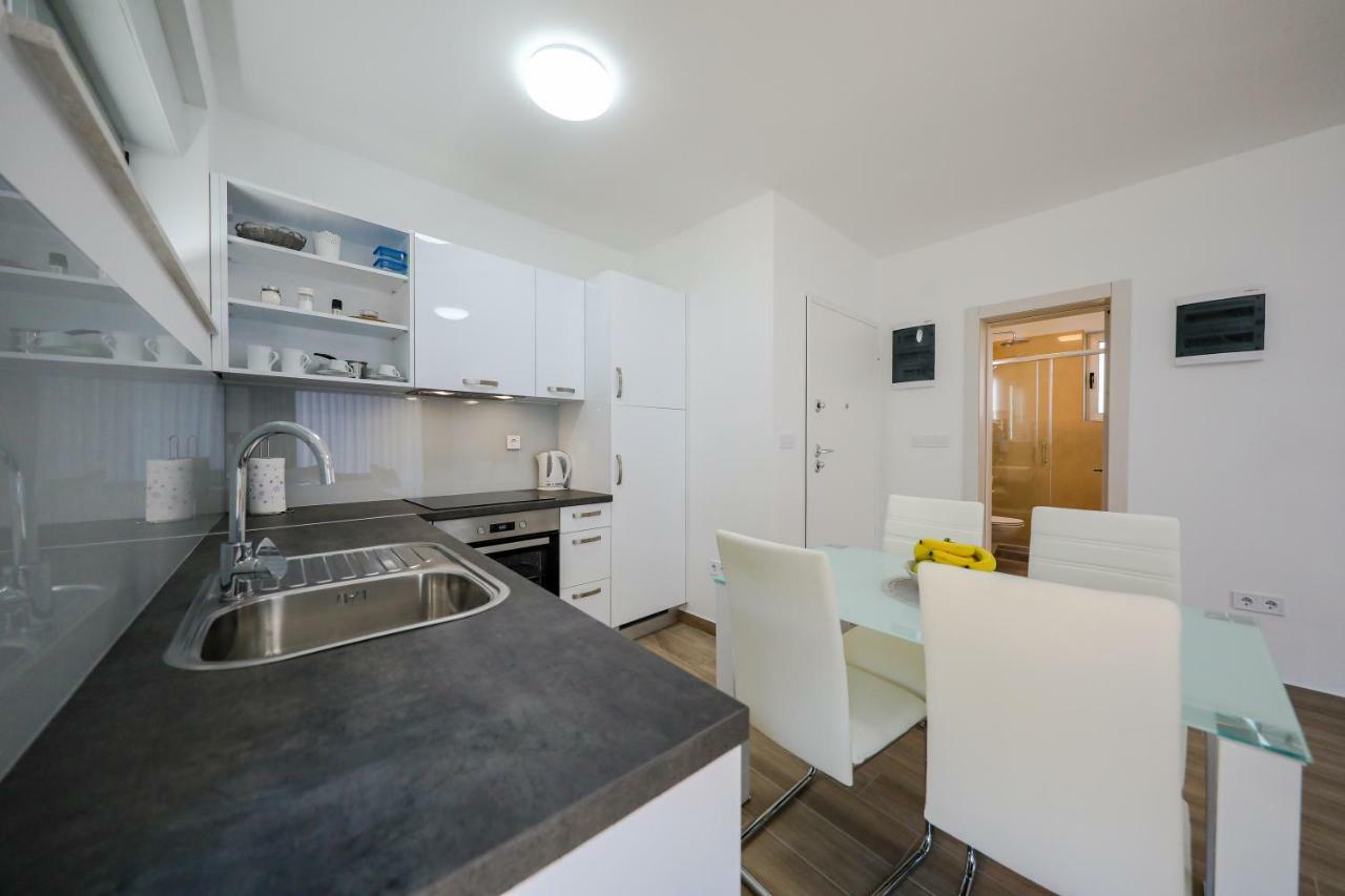 Sandy Beach Apartman