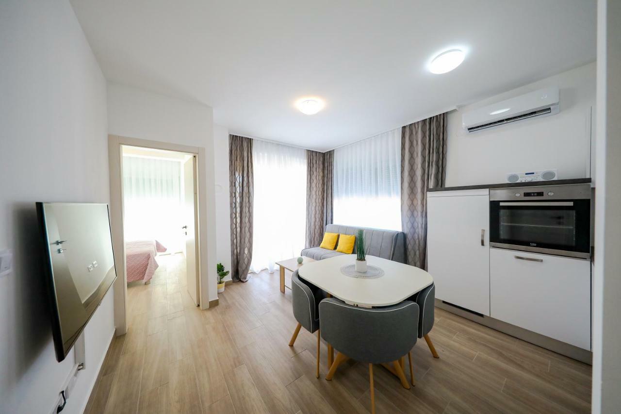 Sandy Beach Apartman